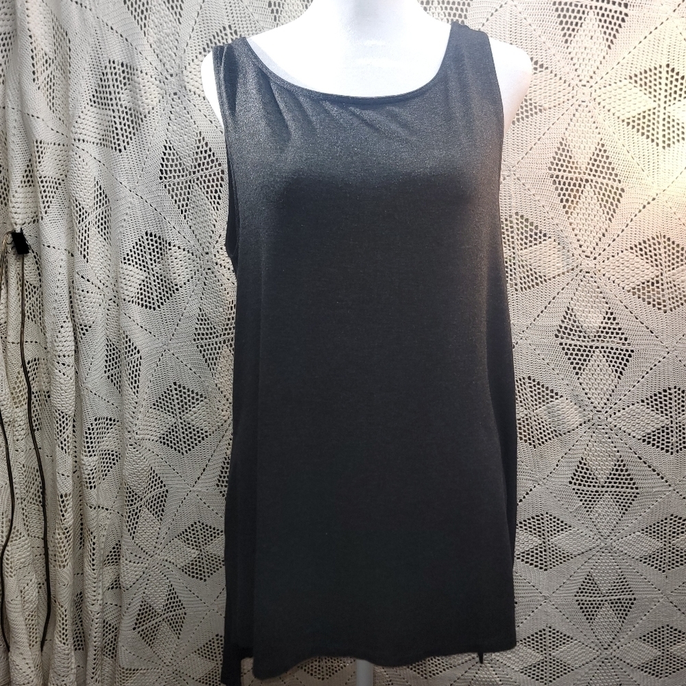 Eileen Fisher size medium black tank top. NWT hem is high low